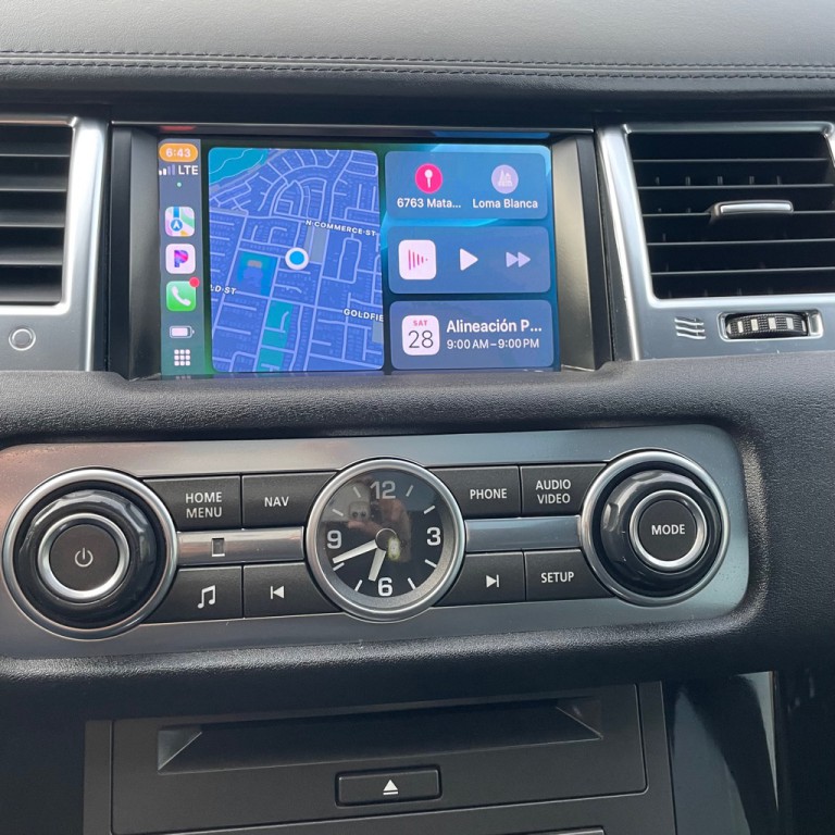 2013 Land Rover Range Rover Sport Image 17