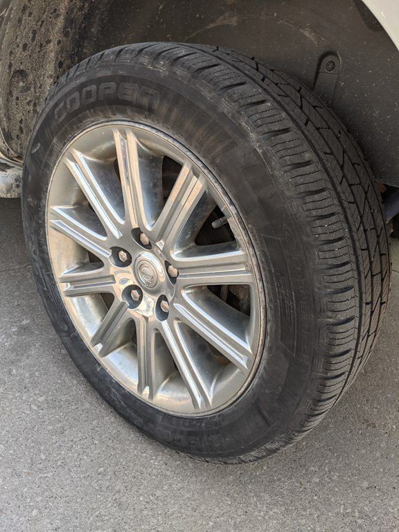 2007 Chrysler Aspen Image 20