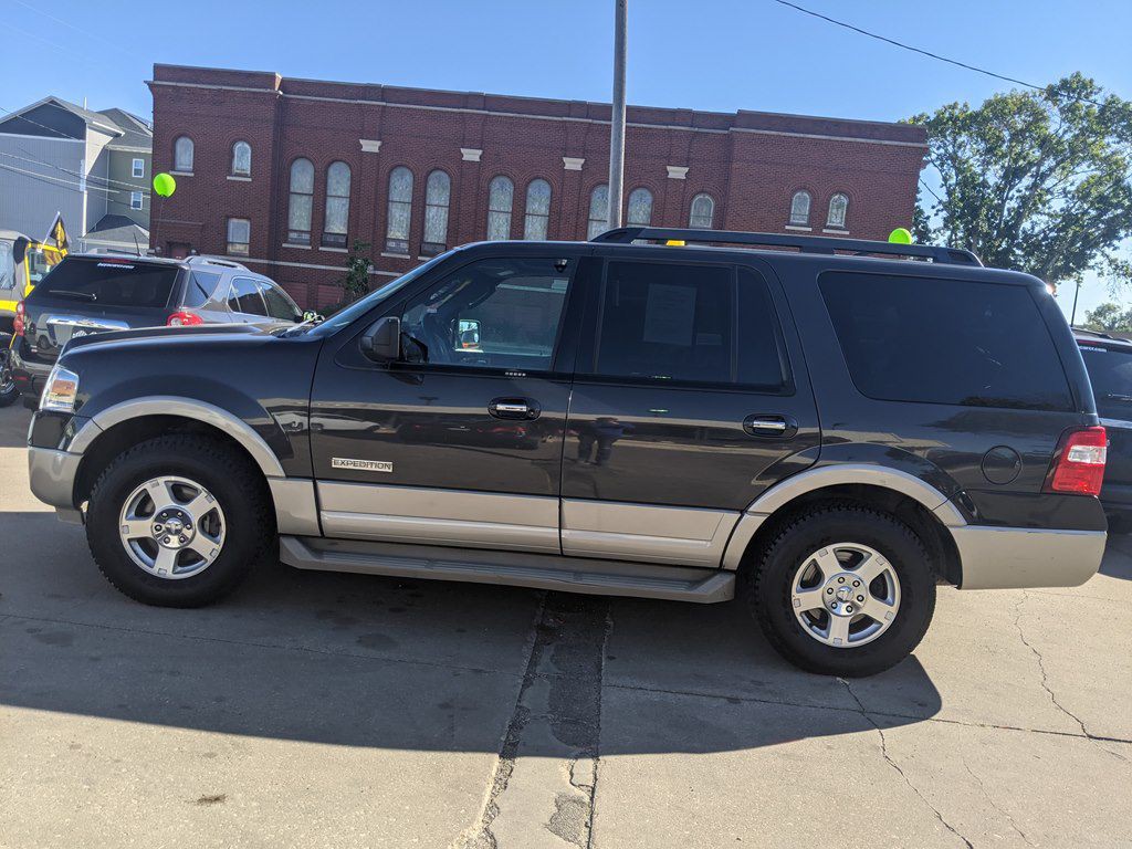 2007 Ford Expedition Image 4
