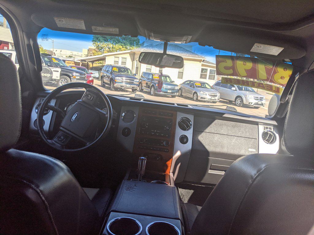 2007 Ford Expedition Image 16