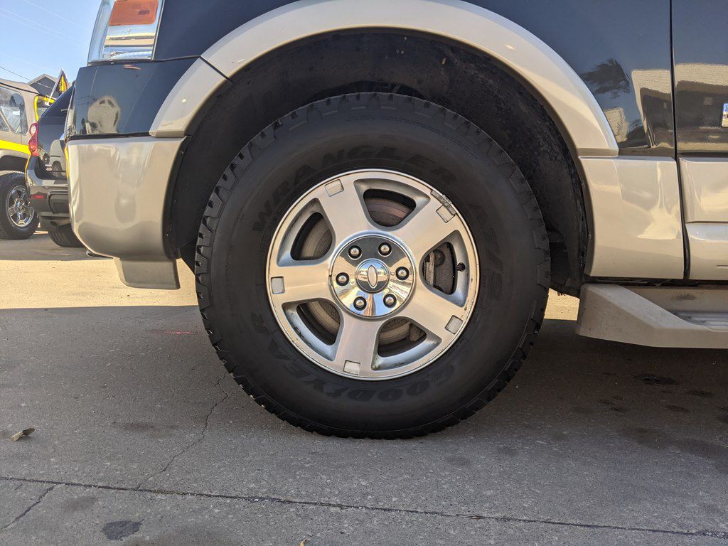 2007 Ford Expedition Image 22