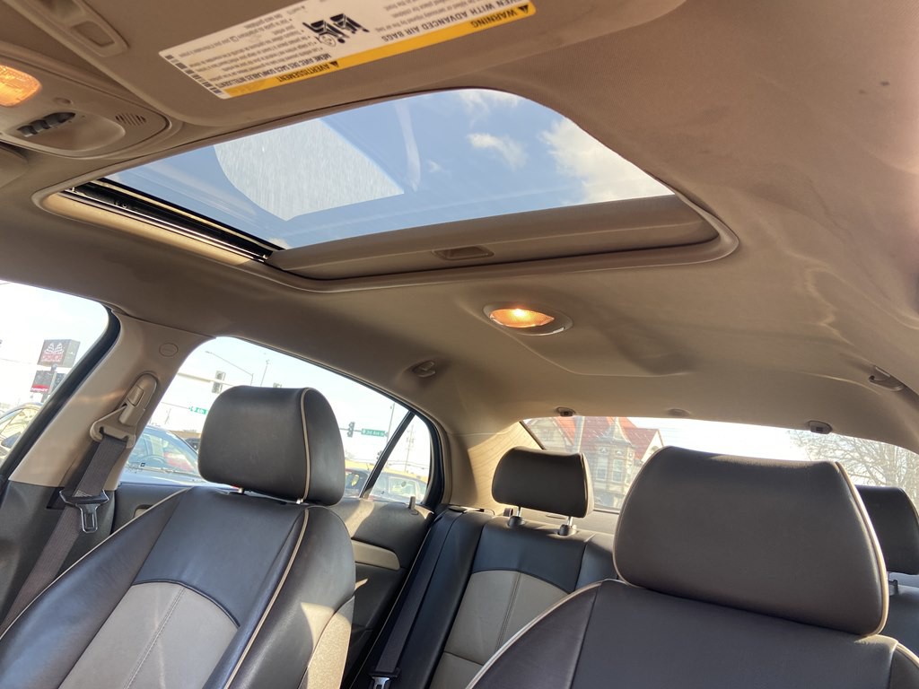 2009 Chevrolet Malibu Image 11