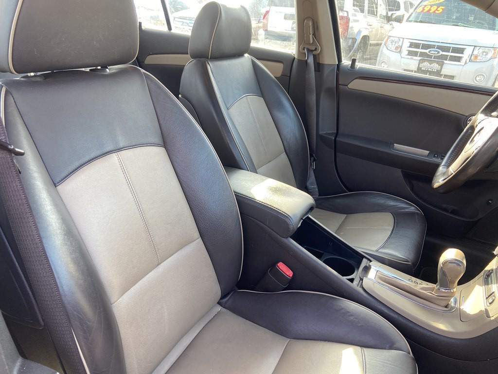 2009 Chevrolet Malibu Image 17