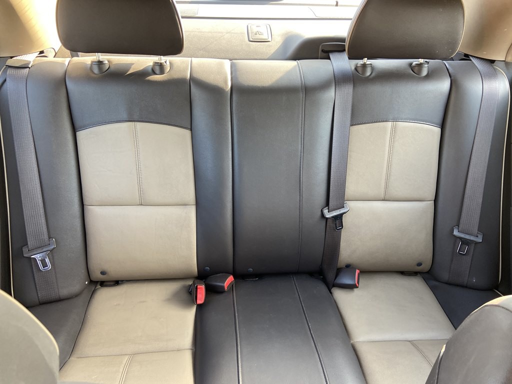 2009 Chevrolet Malibu Image 18