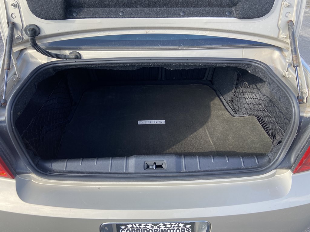 2009 Chevrolet Malibu Image 20
