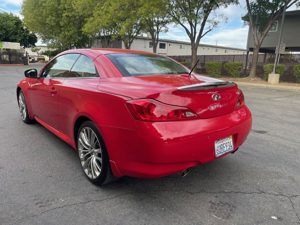 2012 INFINITI G37 Image 6