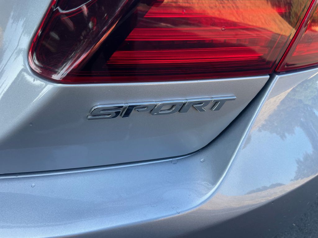 2016 Honda Accord Image 14