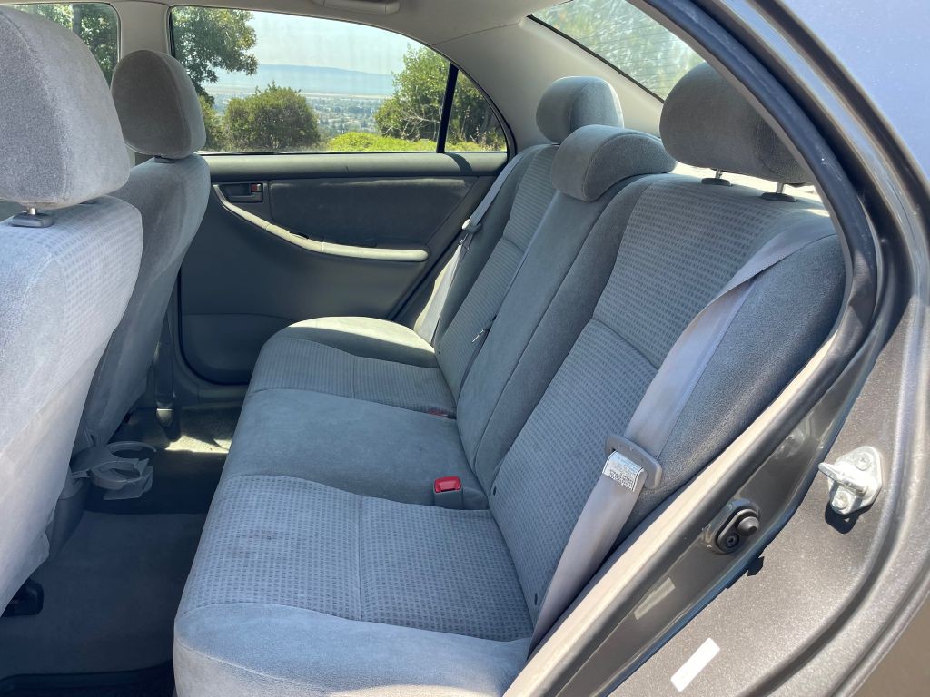 2007 Toyota Corolla Image 8