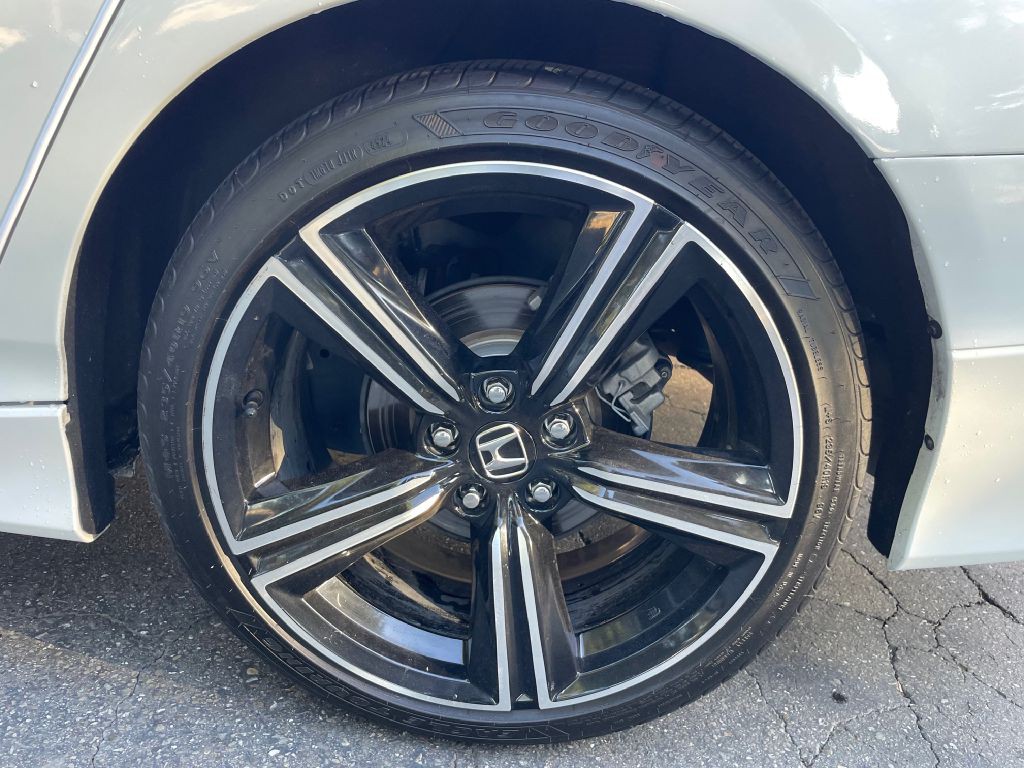 2021 Honda Accord Image 13