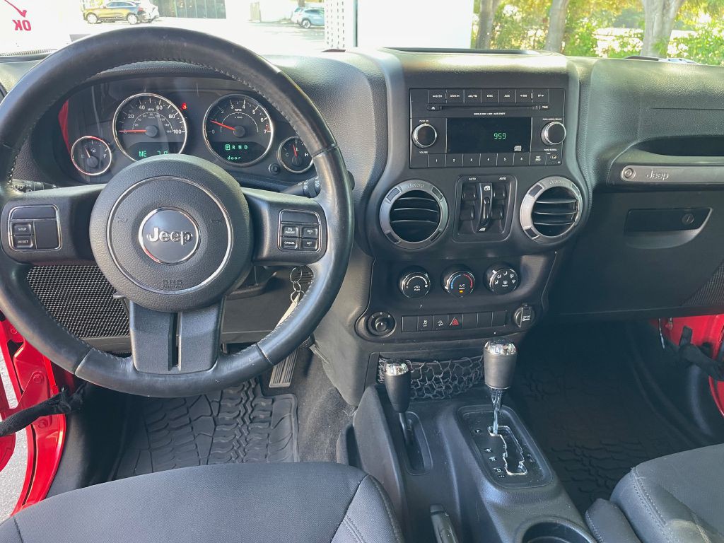 2016 Jeep Wrangler Unlimited Image 9