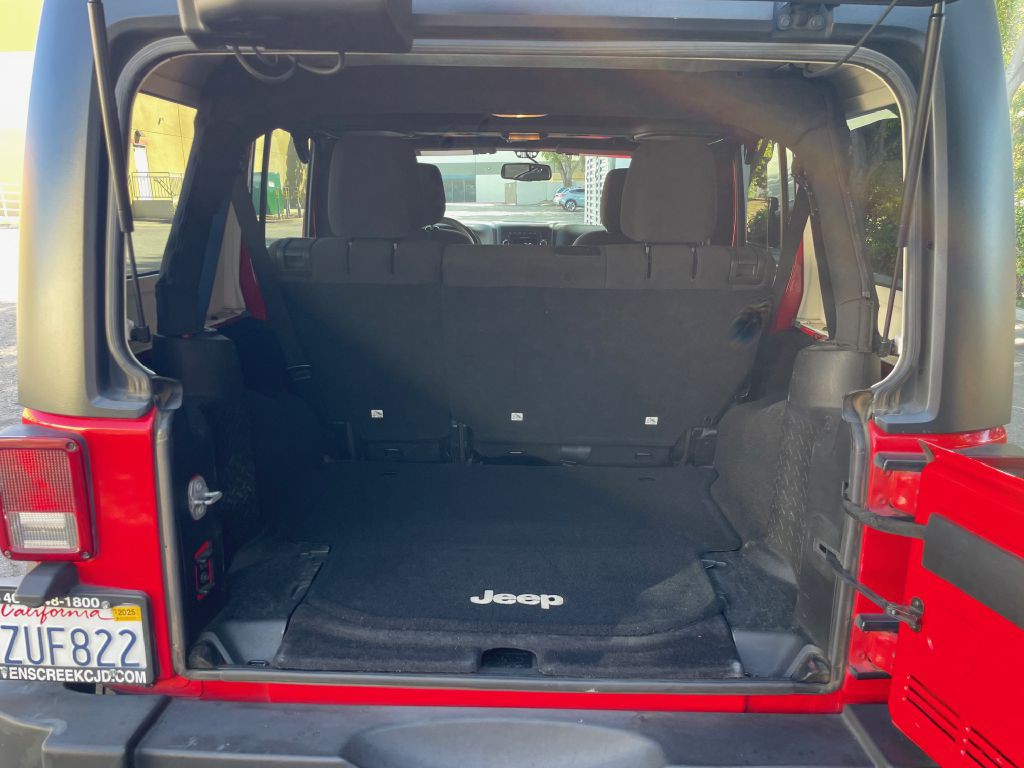 2016 Jeep Wrangler Unlimited Image 13