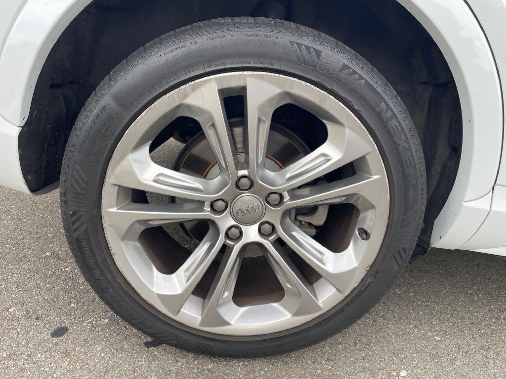 2016 Audi Q3 Image 17