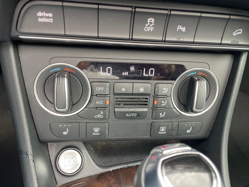 2016 Audi Q3 Image 18