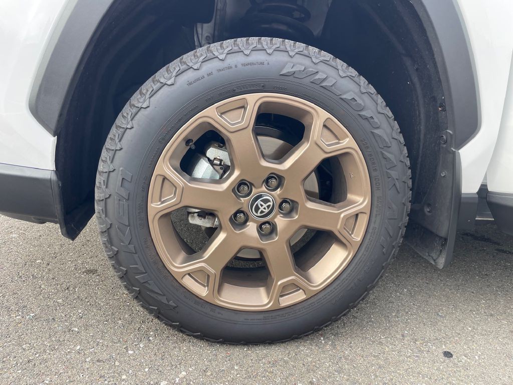 2025 Toyota Rav4 Image 13