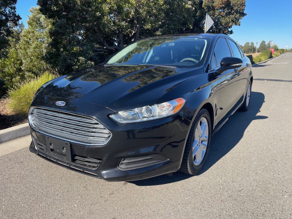 2016 Ford Fusion Image 1