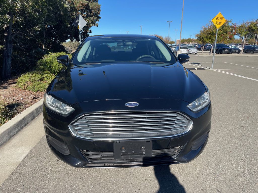 2016 Ford Fusion Image 2