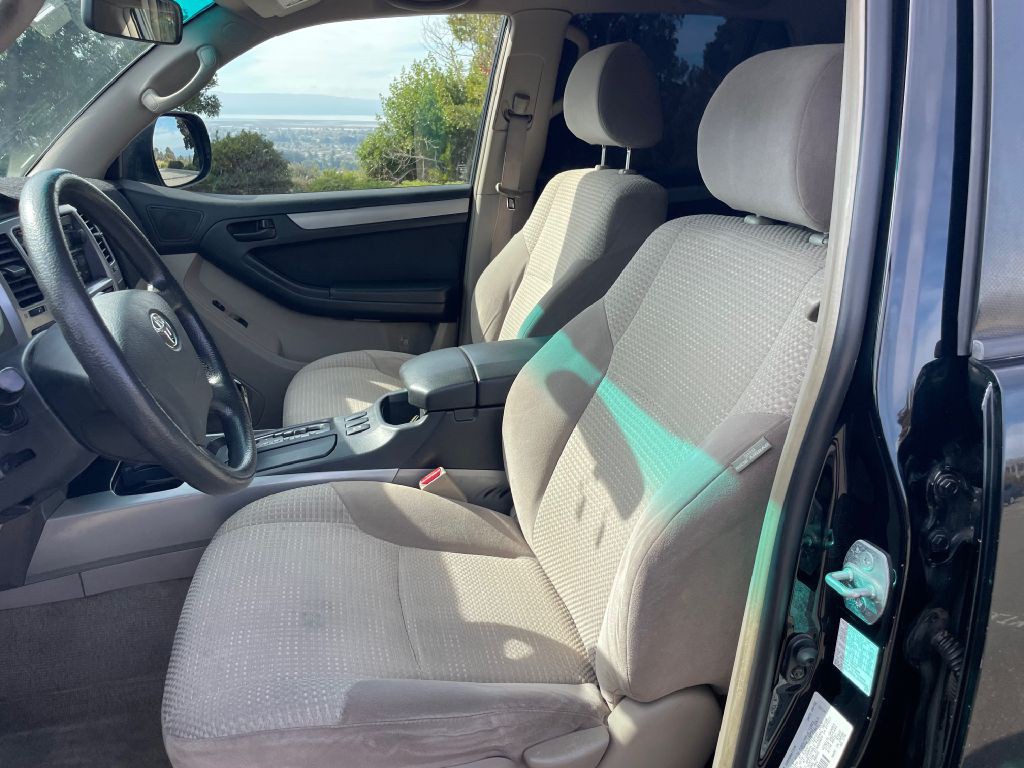 2003 Toyota 4Runner Image 7