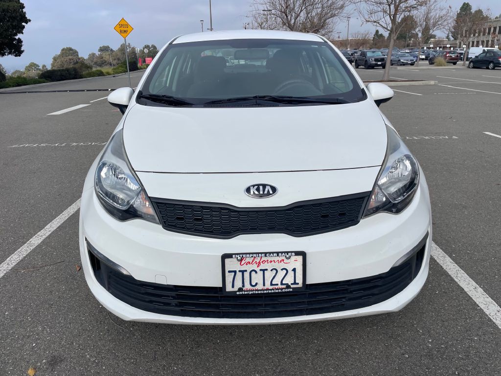 2017 Kia Rio Image 2