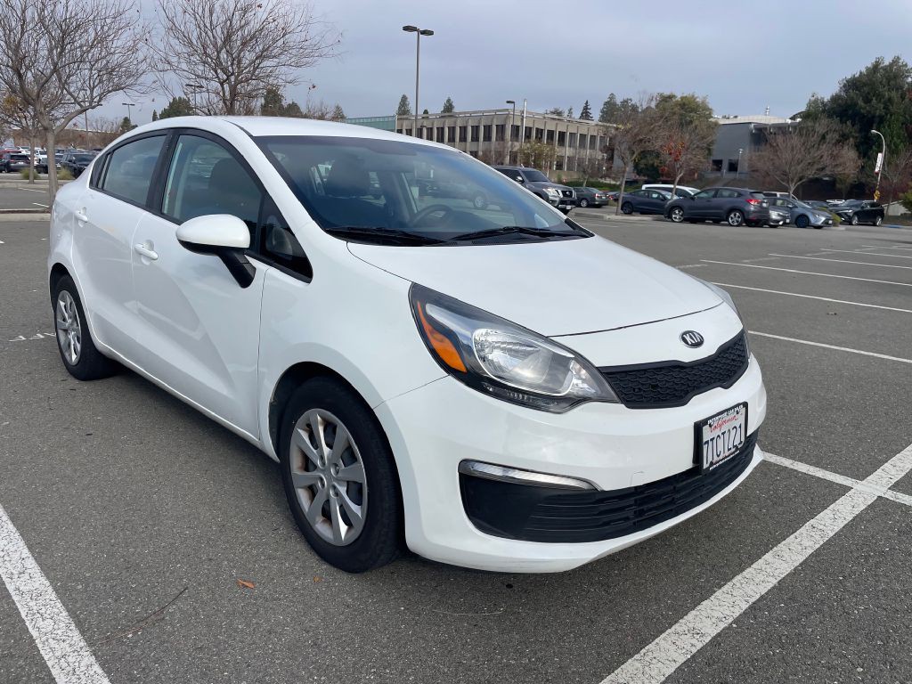 2017 Kia Rio Image 3