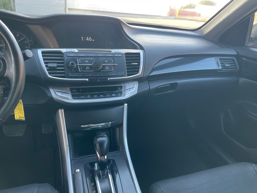 2014 Honda Accord Image 10