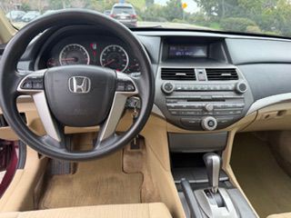 2011 Honda Accord Image 9