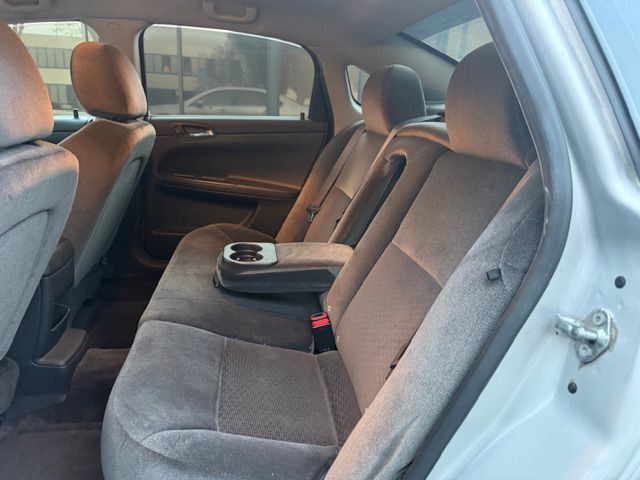 2015 Chevrolet Impala Image 8
