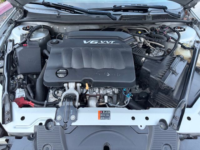2015 Chevrolet Impala Image 12