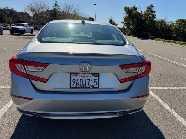 2018 Honda Accord Image 5