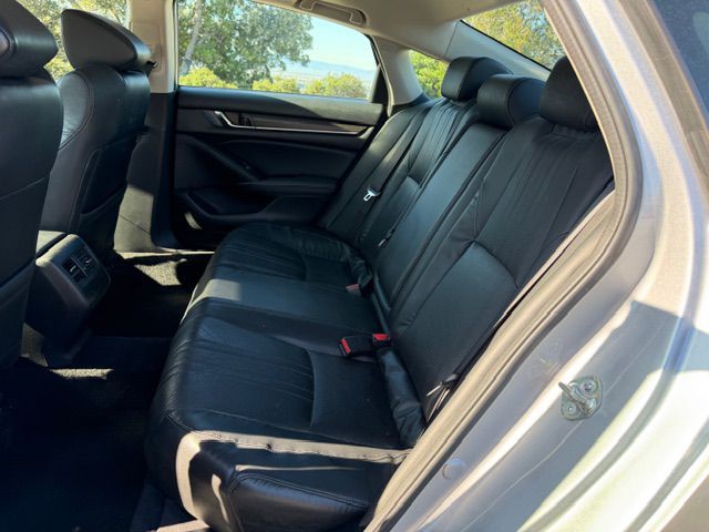 2018 Honda Accord Image 8