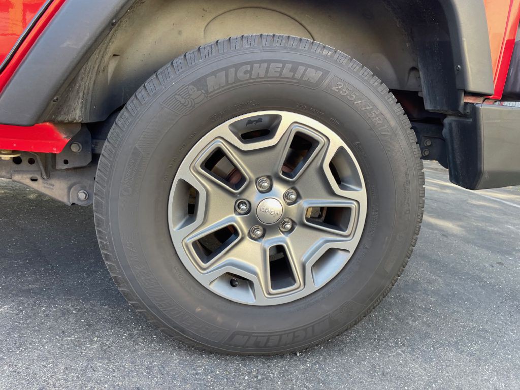 2016 Jeep Wrangler Unlimited Image 17