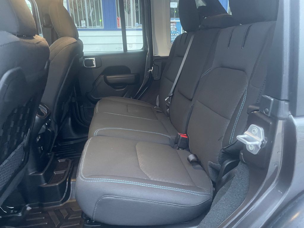 2022 Jeep Wrangler Unlimited Image 8