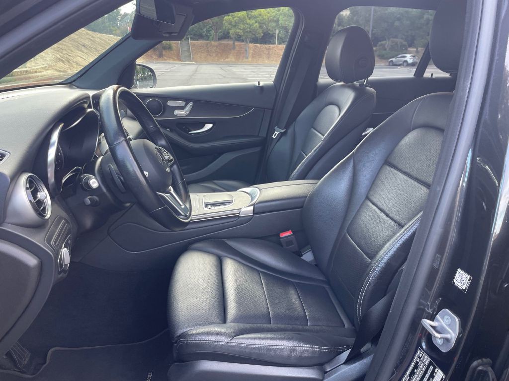 2021 Mercedes-Benz GLC-Class Image 7