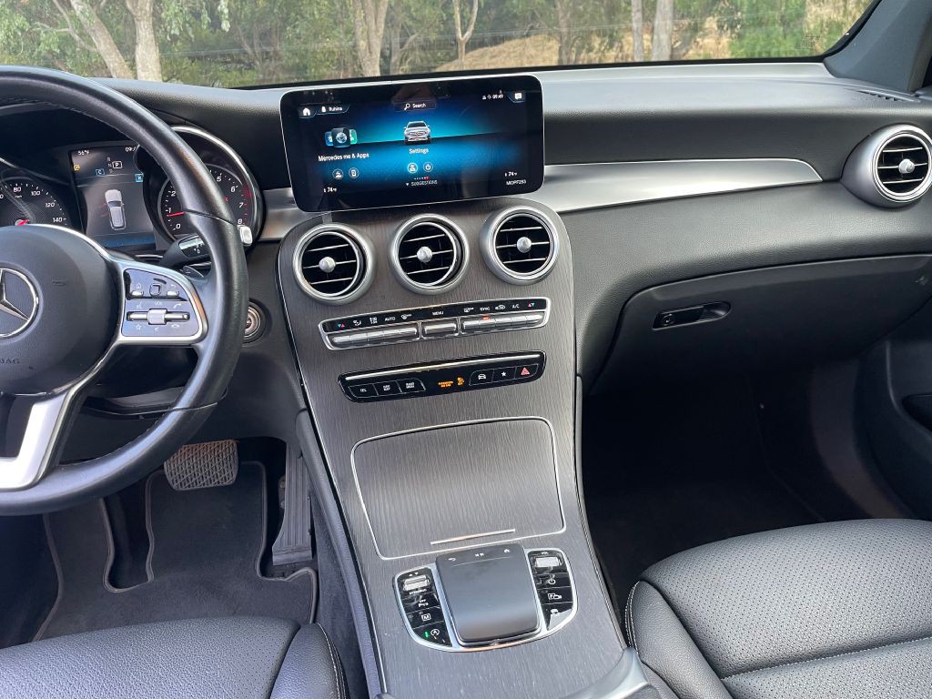 2021 Mercedes-Benz GLC-Class Image 10