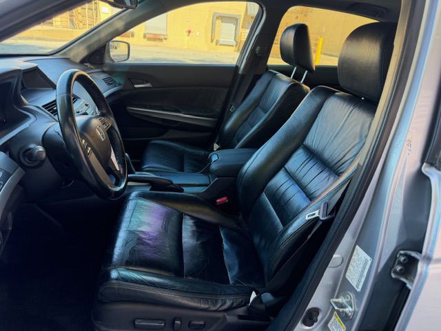 2009 Honda Accord Image 7