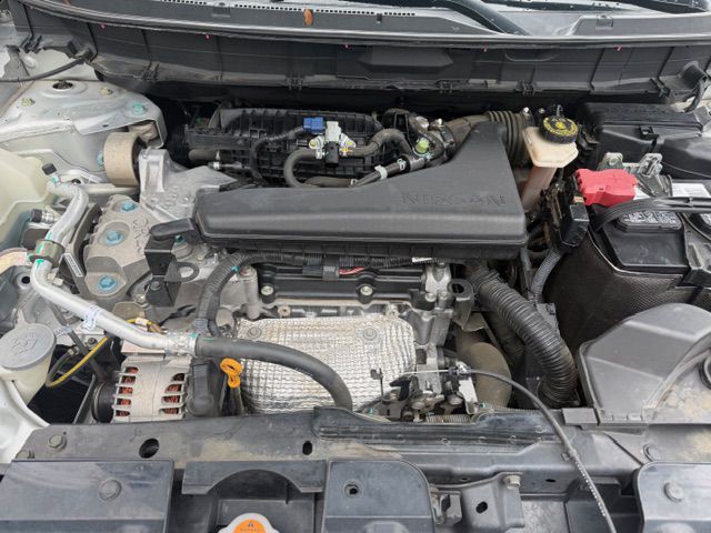 2017 Nissan Rogue Image 12