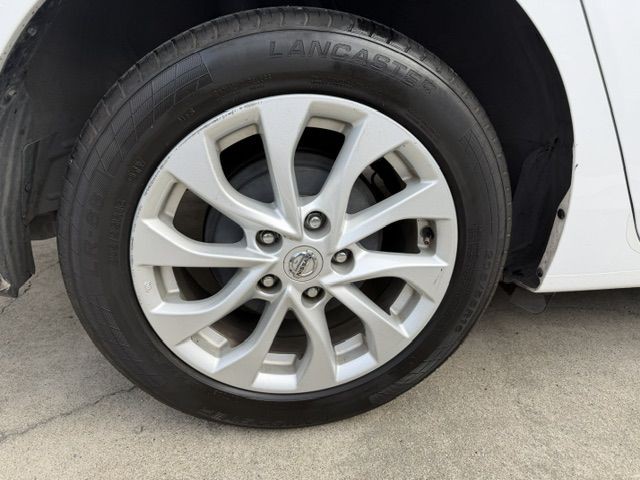 2019 Nissan Sentra Image 14