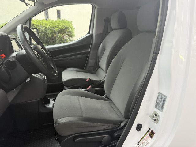 2020 Nissan NV200 Image 10