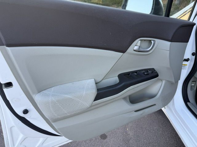 2012 Honda Civic Image 11