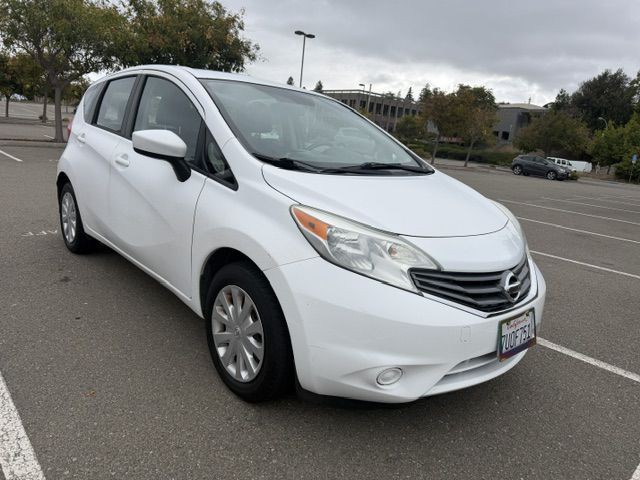 2015 Nissan Versa Image 3
