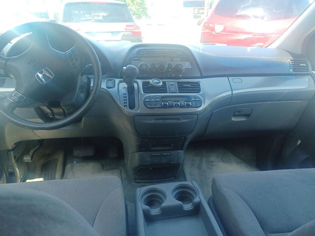 2005 Honda Odyssey Image 13