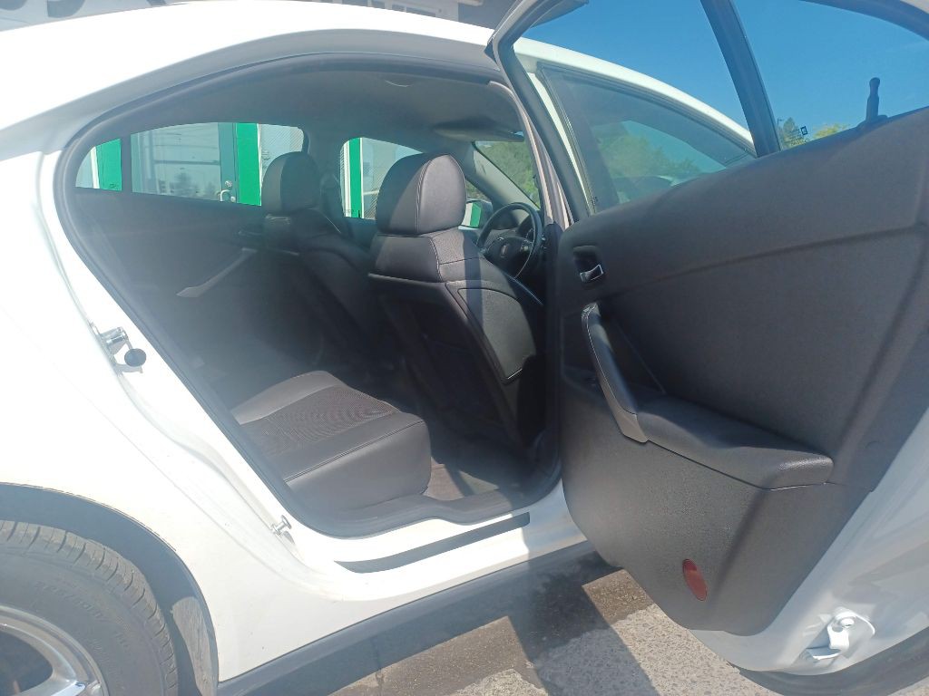2008 Pontiac G6 Image 17