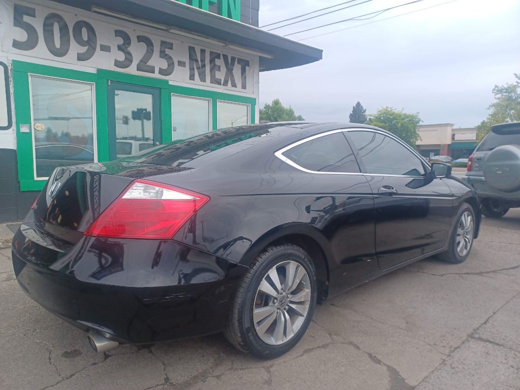 2009 Honda Accord Image 2