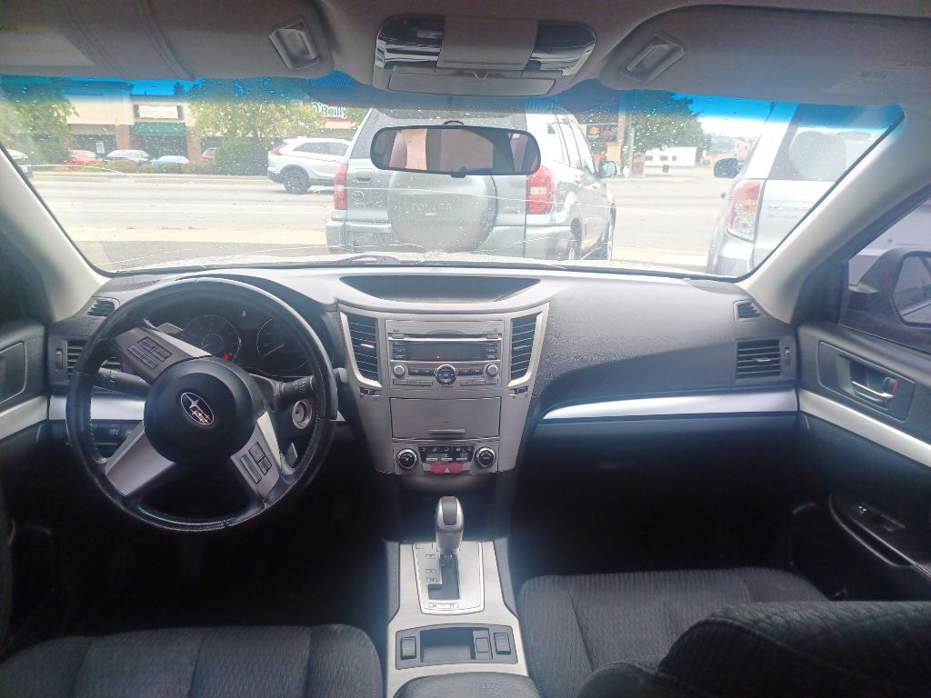 2011 Subaru Legacy Image 13