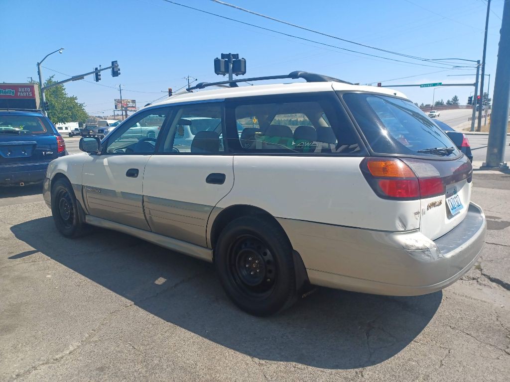 2001 Subaru Outback Image 6