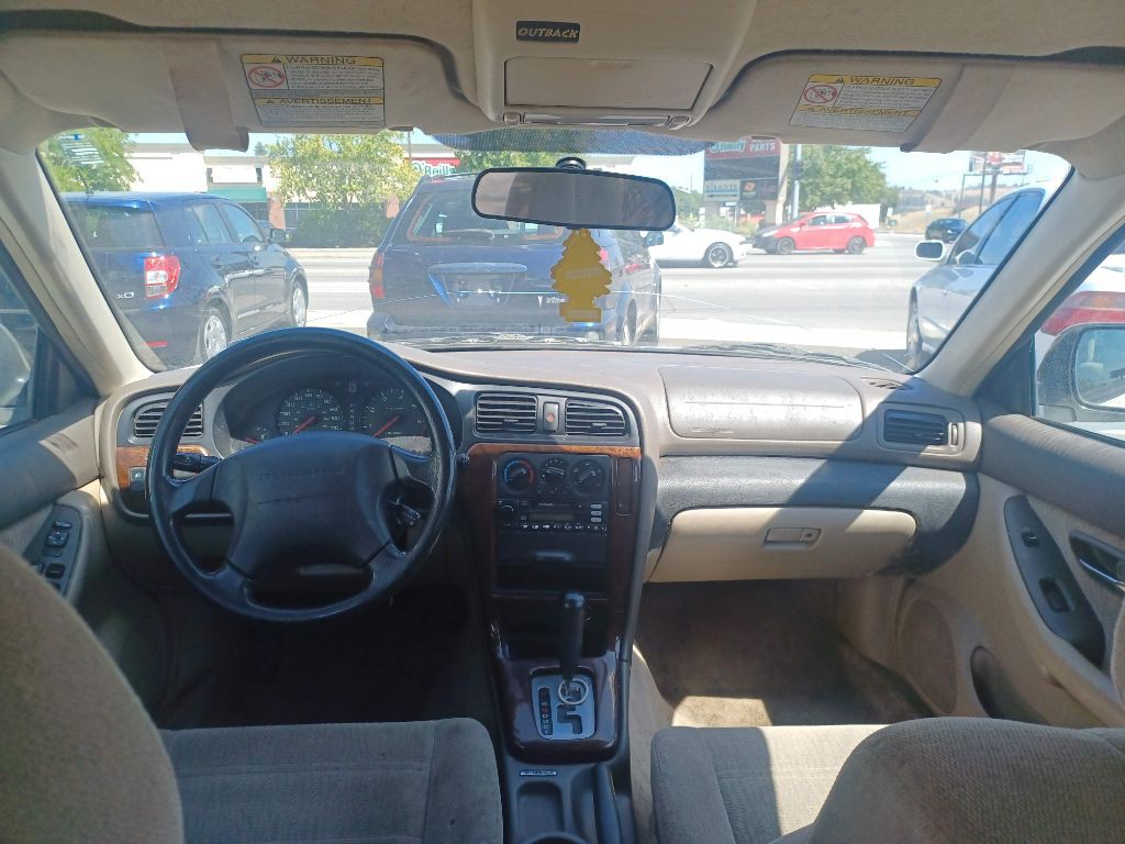 2001 Subaru Outback Image 13