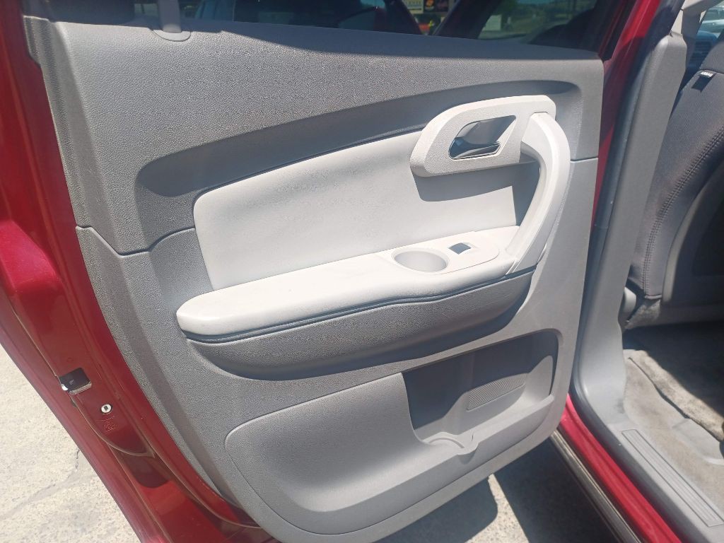 2010 Chevrolet Traverse Image 10