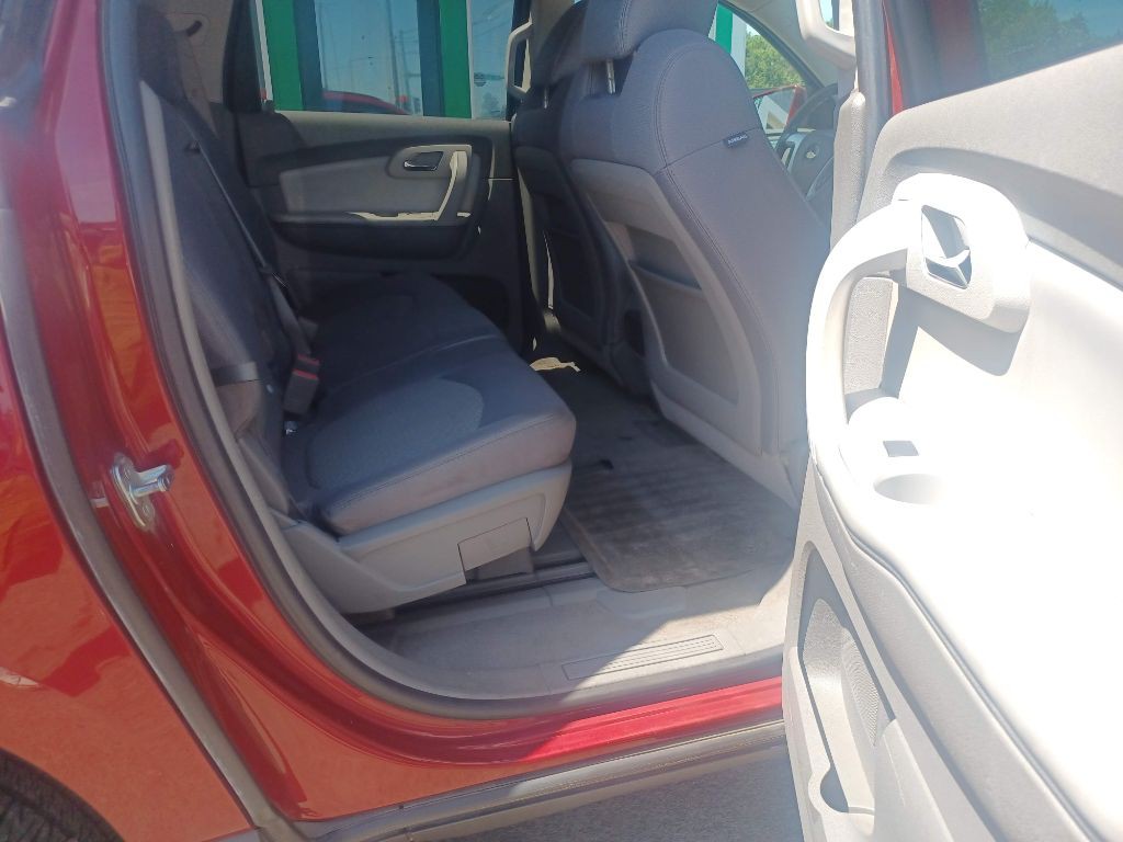 2010 Chevrolet Traverse Image 19