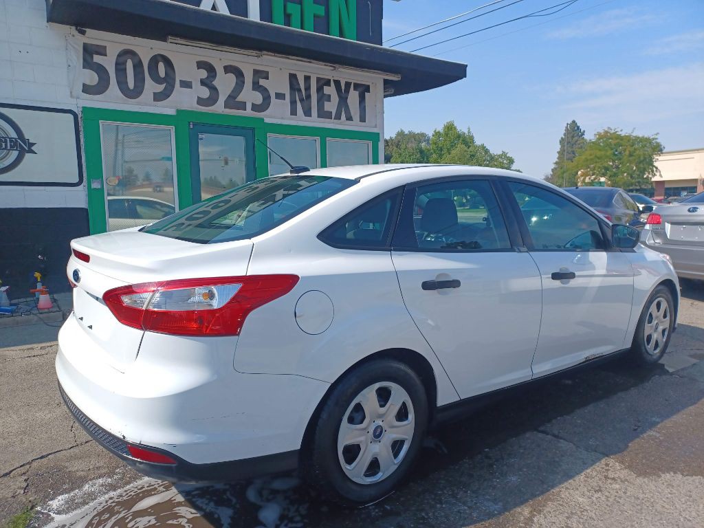 2014 Ford Focus Image 2