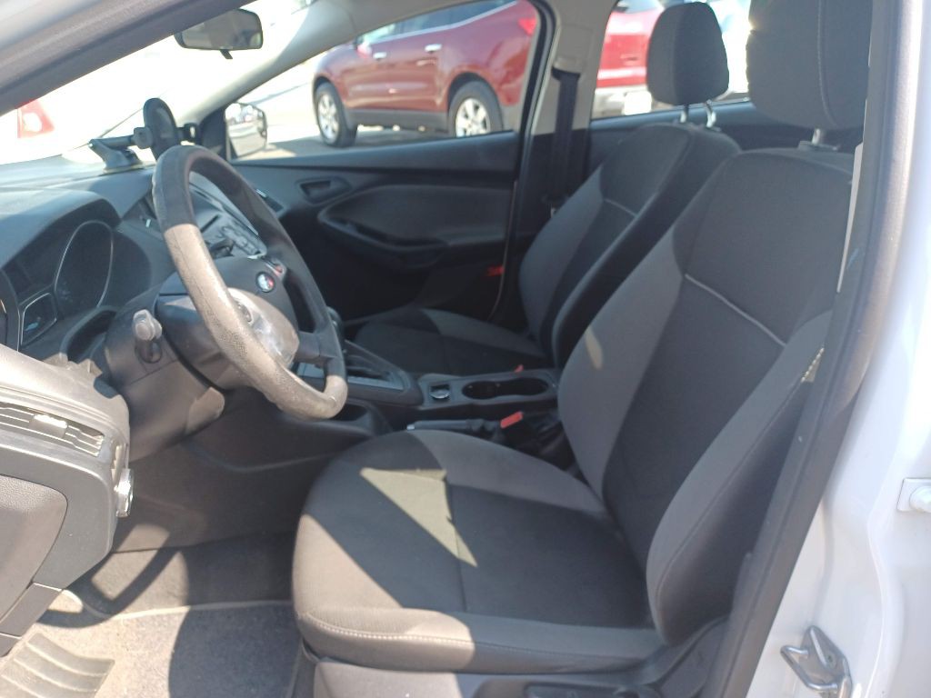 2014 Ford Focus Image 10