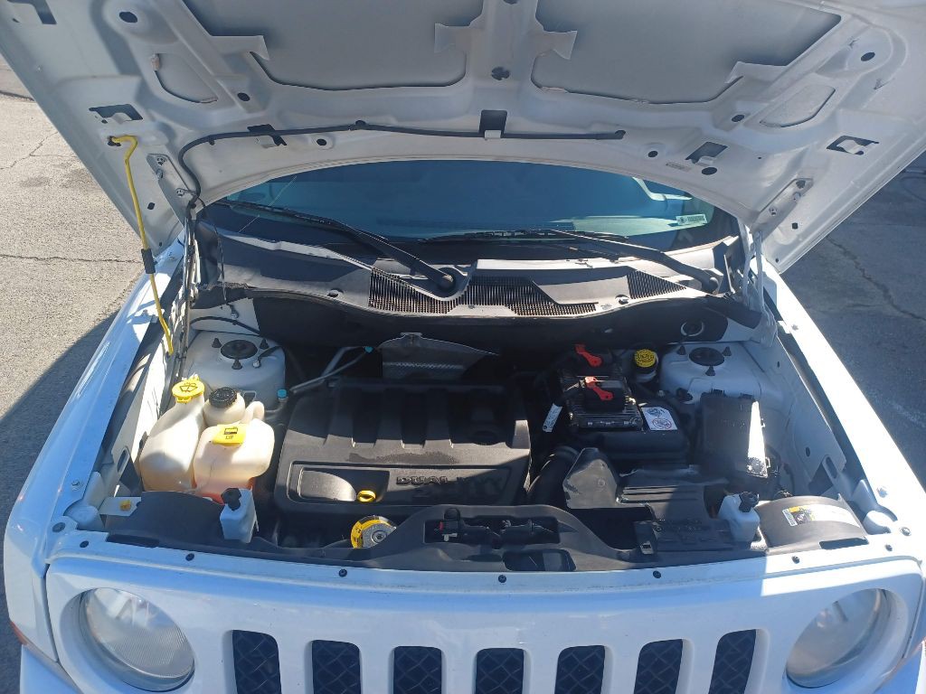 2014 Jeep Patriot Image 17